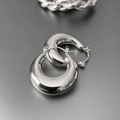 Aurora™ Sculpted Crescent Earrings